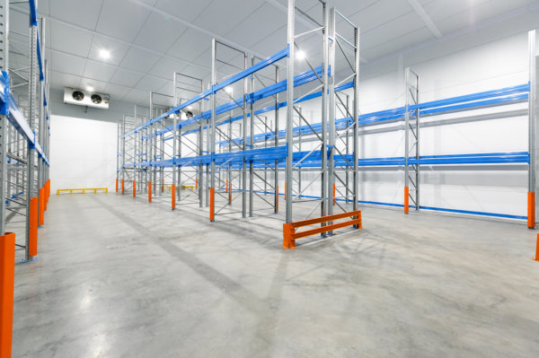 Temperature_controlled_building_Cold storage room_ Warehouse Manufacturers